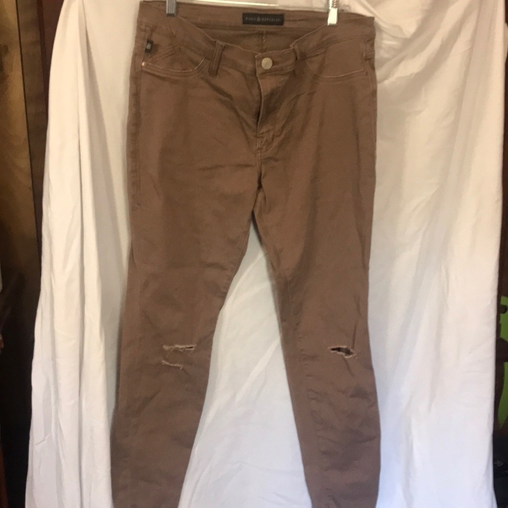 Women’s Rock&Republic light brown jeans